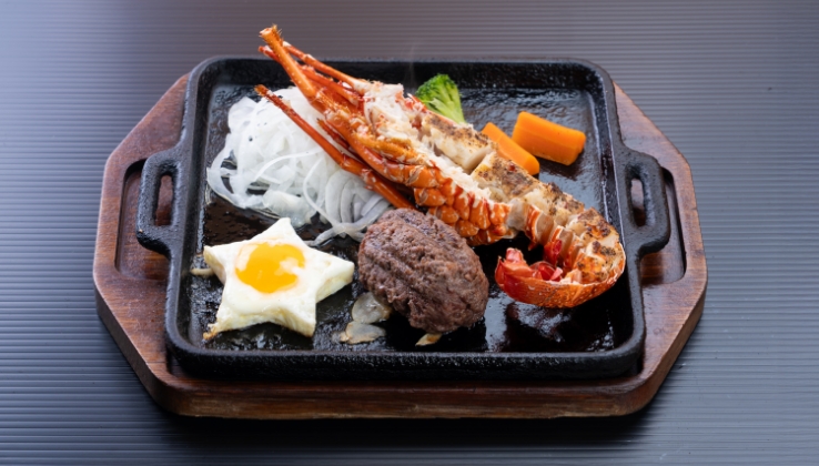 炭焼霜降りハンバーグ×ロブスター