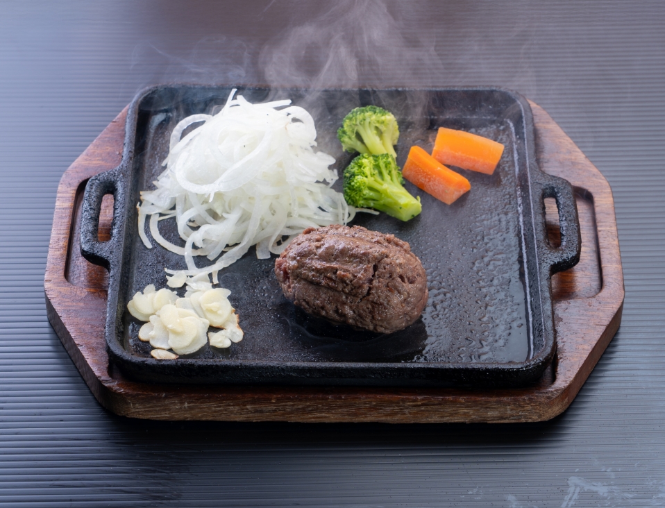 一皿に込めた、素材と技の真心。